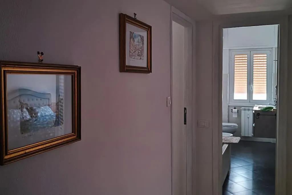 Casa Walter, Alloggio Fresco Luminoso E Comodo Řím